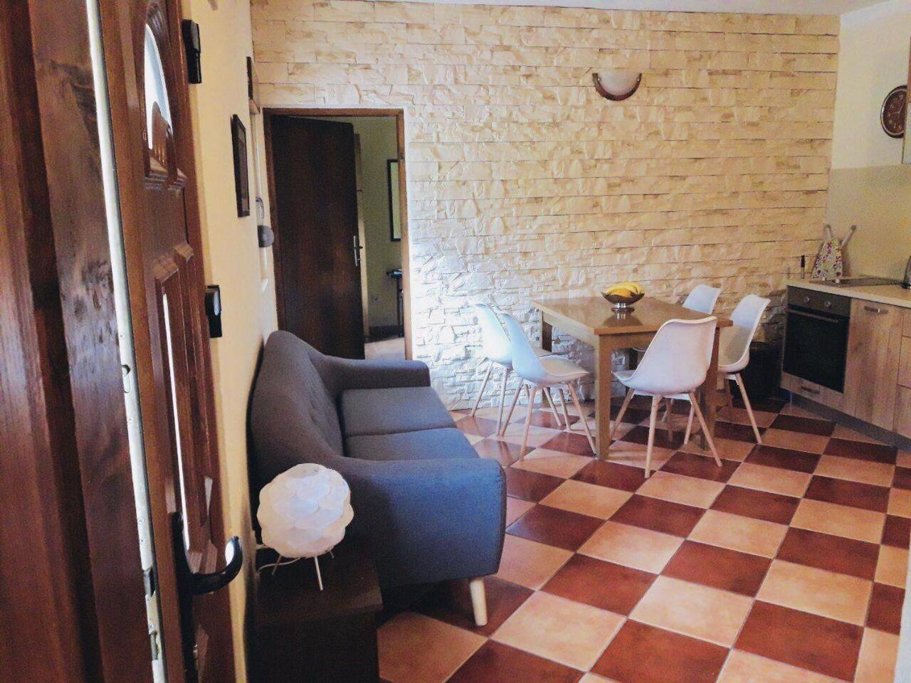 Mediterranean Holiday House & Apartments Котор Екстер'єр фото