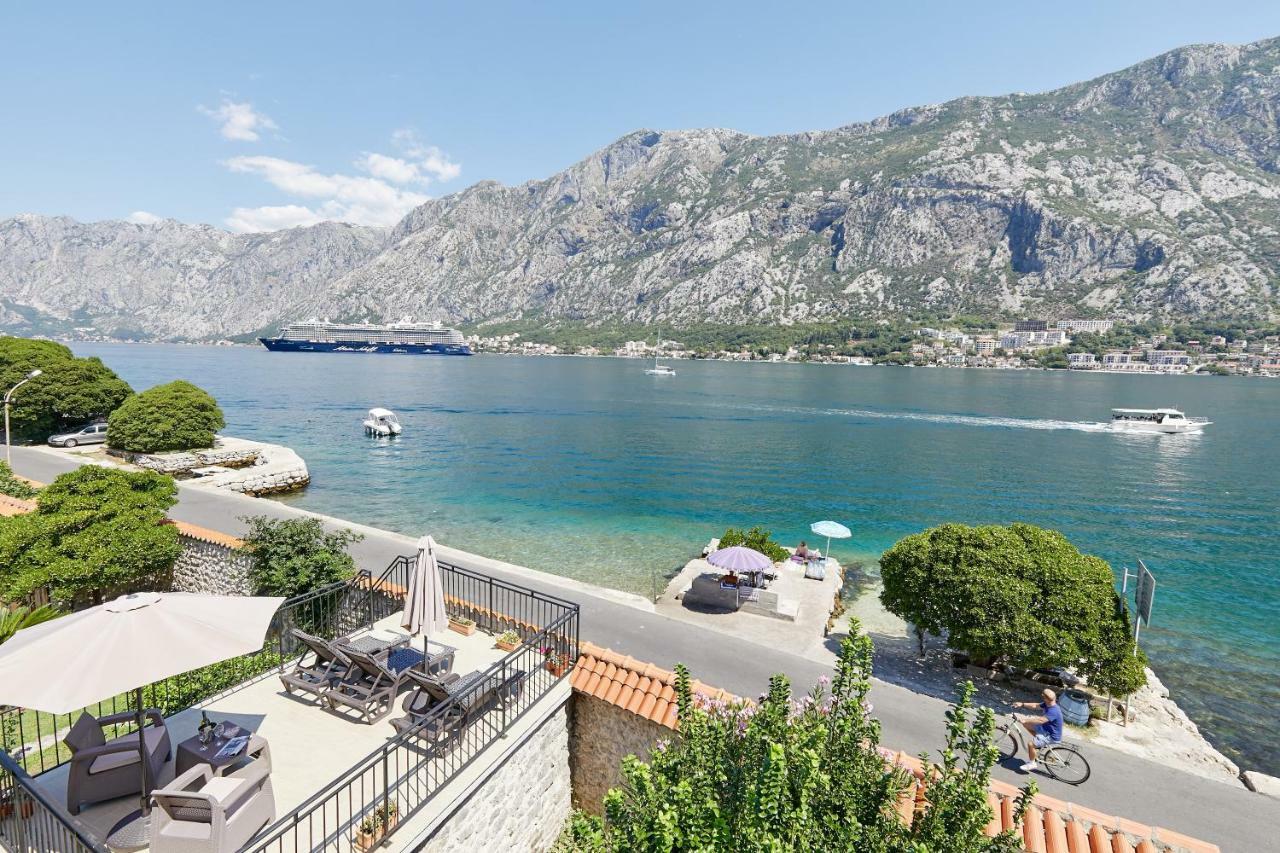 Mediterranean Holiday House & Apartments Котор Екстер'єр фото