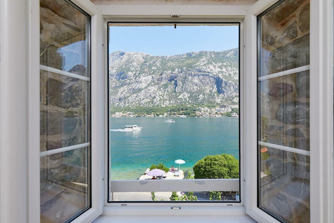 Mediterranean Holiday House & Apartments Котор Екстер'єр фото