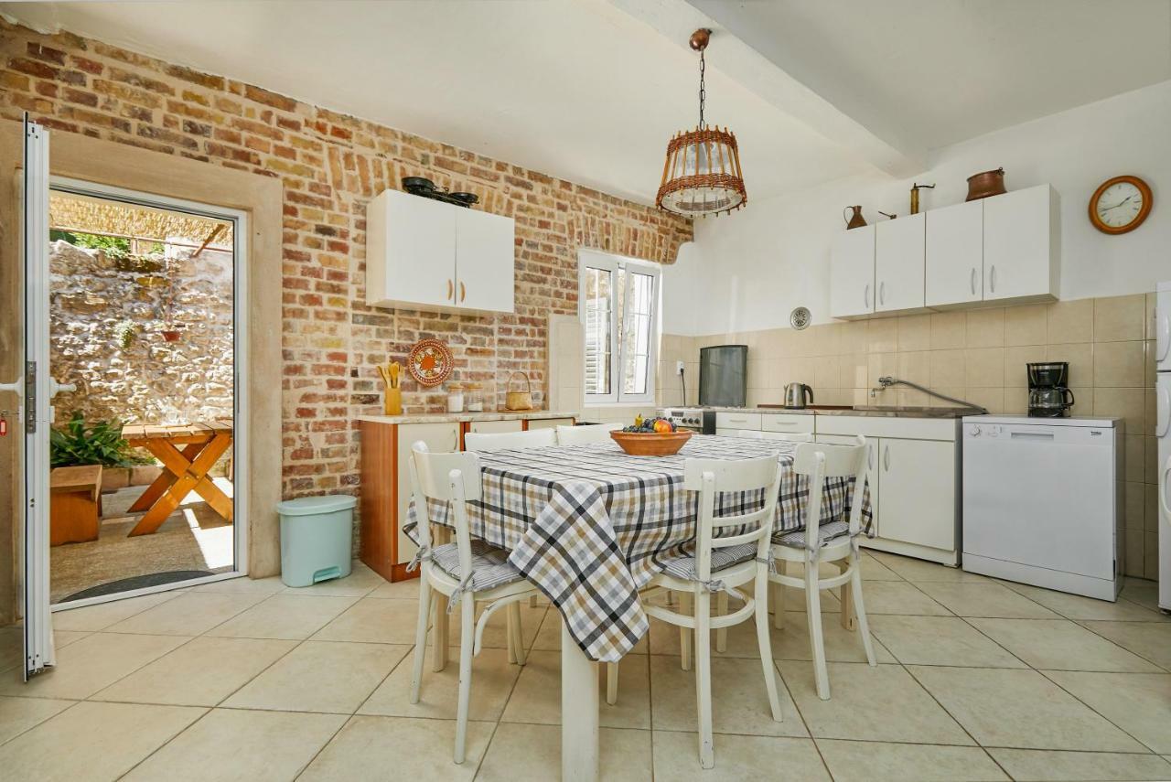 Mediterranean Holiday House & Apartments Котор Екстер'єр фото